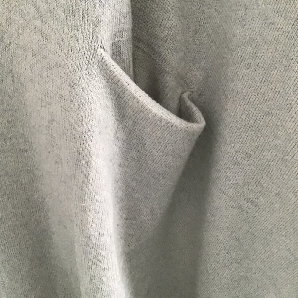 ARITZIA Golden by TNA Roohan Grey Knit Oversized Cardigan Size XXS/XS - Picture 7 of 7